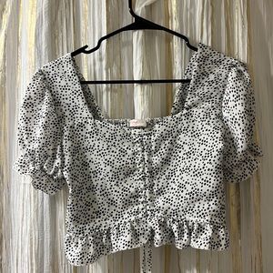 Whit polka dot crop top